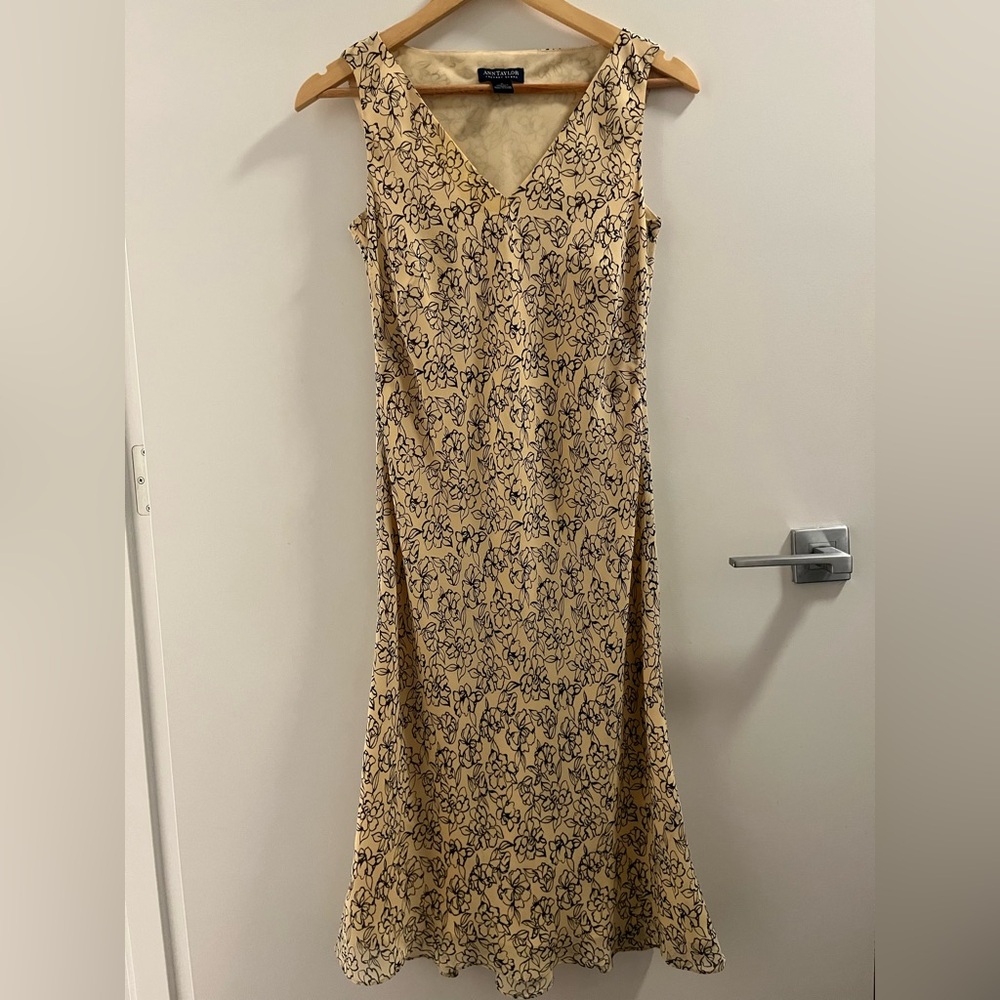 Ann Taylor 100% Silk Dress (Size 2) Butter Yellow